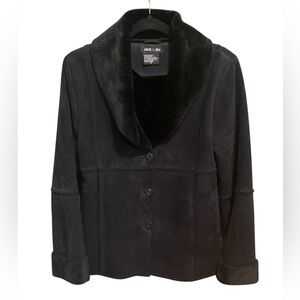 Black faux suede women’s‎ coat